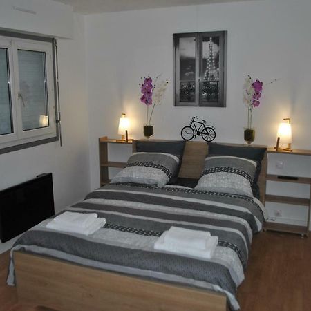 Appartements T2 Ou T3 Idealements Situes Brech Bagian luar foto
