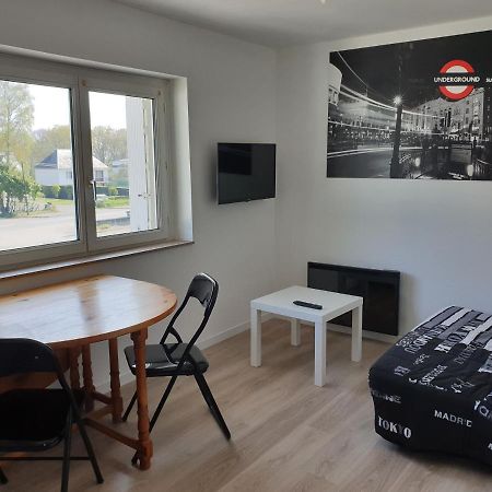 Appartements T2 Ou T3 Idealements Situes Brech Bagian luar foto