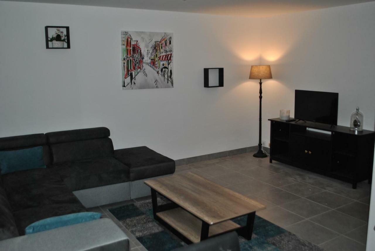 Appartements T2 Ou T3 Idealements Situes Brech Bagian luar foto